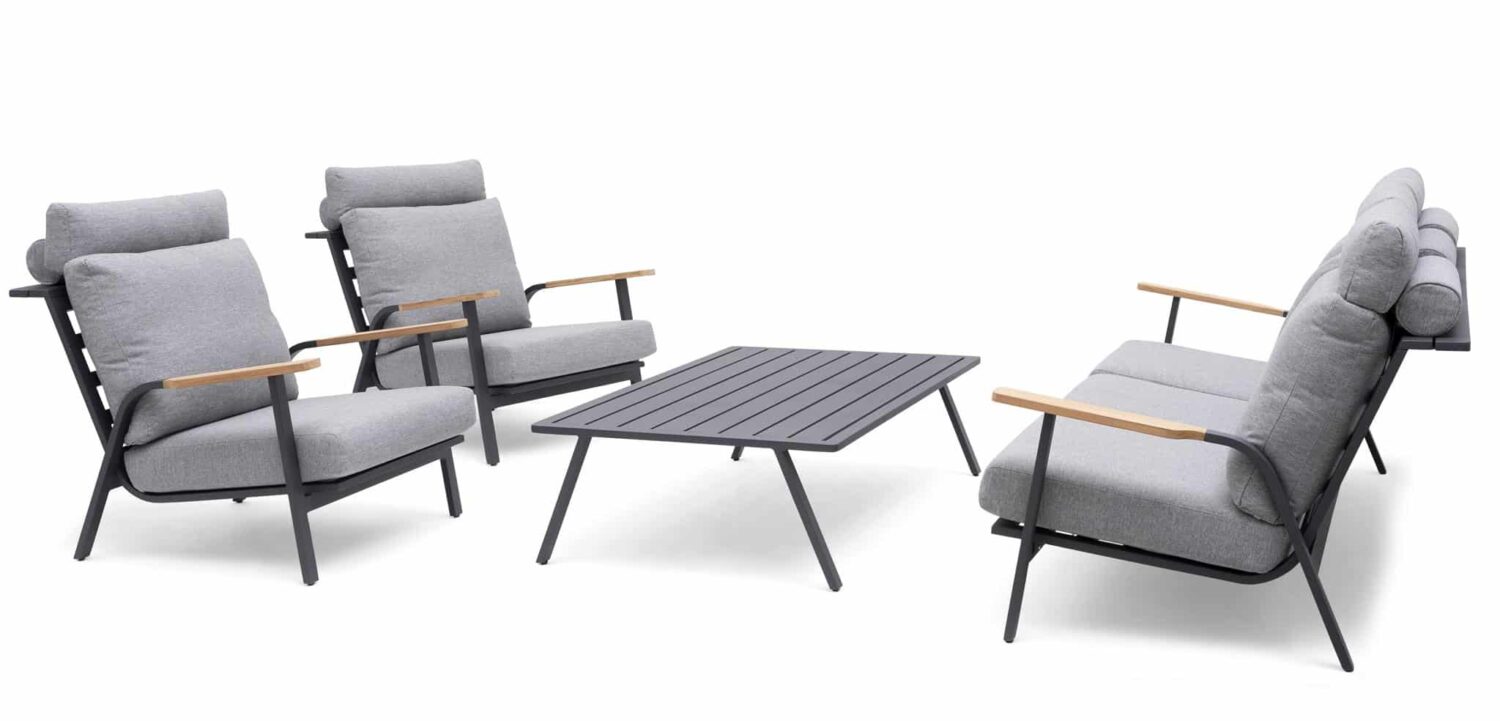 Hillerstorp Kungshult Loungegrupp, 3-sits soffa, 2 fåtöljer och loungebord i svart/mörkgrå aluminium och grå dynor.