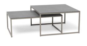 Hillerstorp Jet Set Satsbord med benställning i beige metall och bordsskiva i grå keramiskt glas.