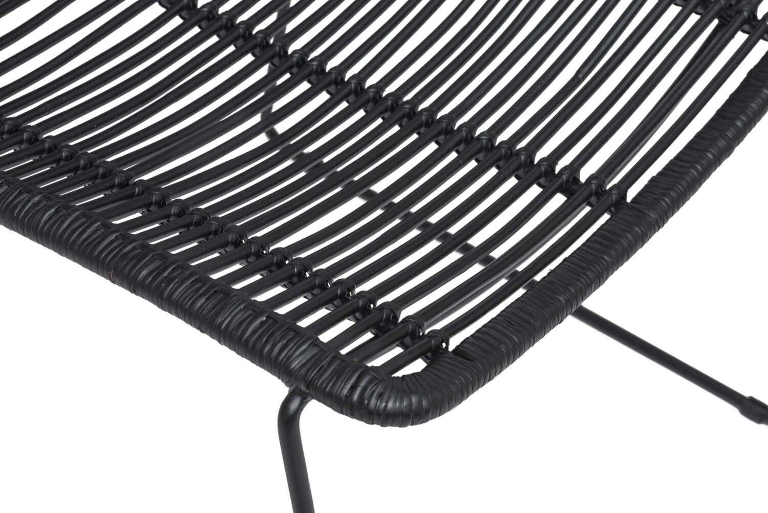 Hillerstorp Liljearp Stol Svart, stapelbar stol i svart naturrotting och svart stål.