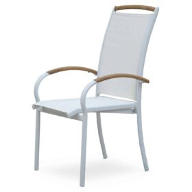 Hillerstorp Nydala Stapelstol i vit aluminium, vit textilene och teakdetaljer.