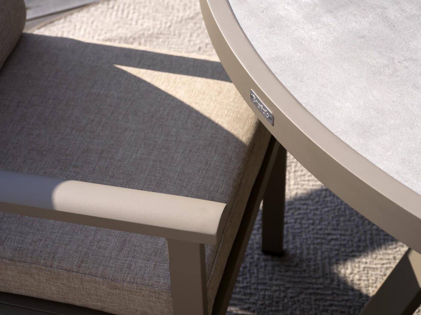 78125-samvaro_dining_detail_1-screen_78125-1