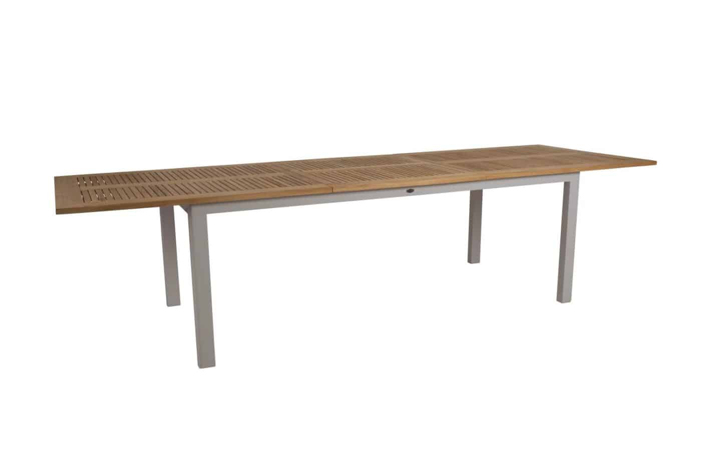 Brafab Lyon bord 224-304x100 cm med khakifärgad benställning i aluminium och bordsskiva i naturfärgad teak.