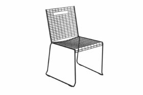Brafab Sinarp Stol svart är en stapelbar matstol tillverkad av stål.