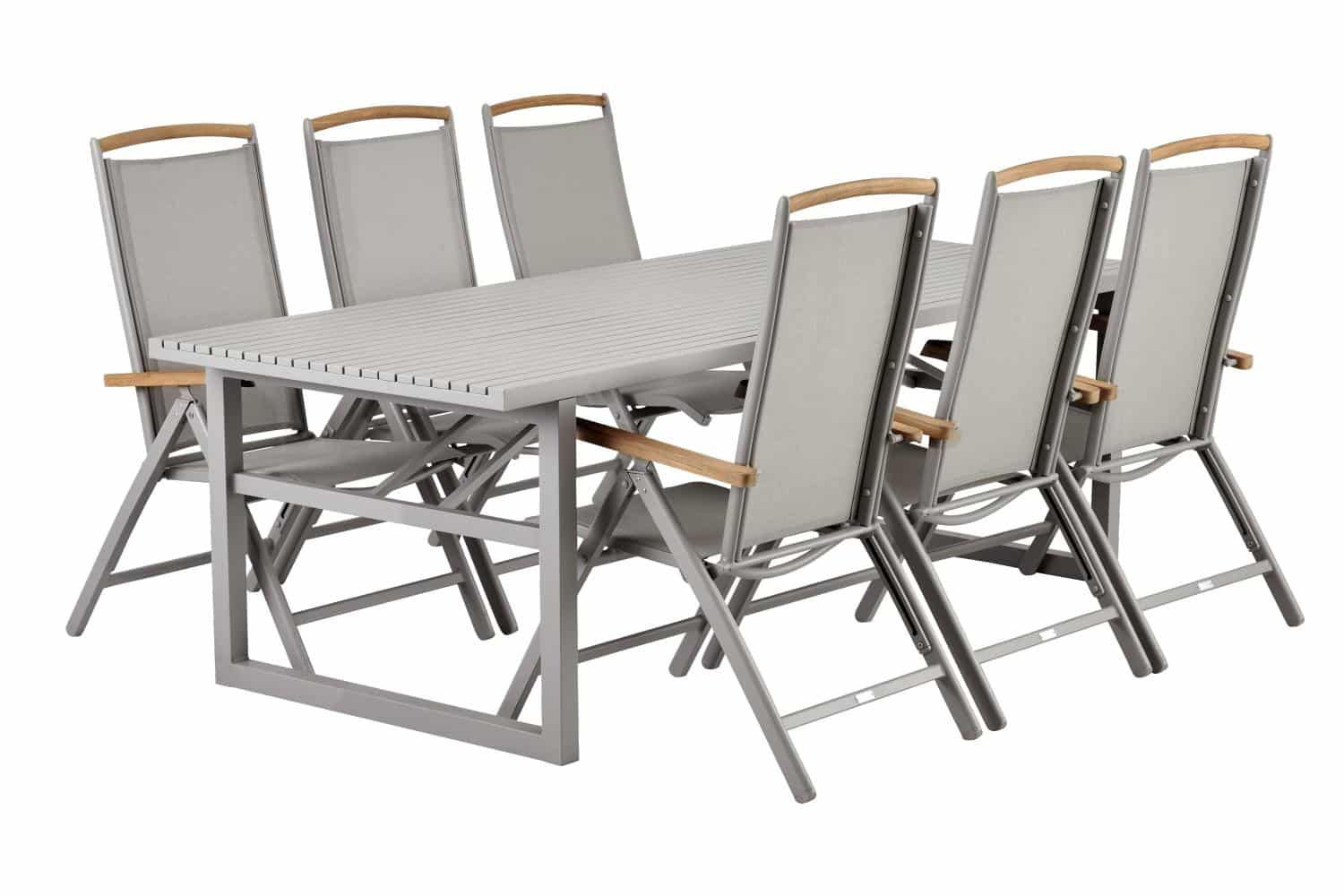 Brafab Vevi Matbord khaki är ett matbord 230×95 cm tillverkat i beige/khakifärgad underhållsfri aluminium. Med 6 st Andy beige positionsstolar.